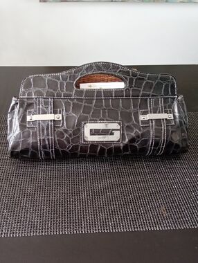 Guess Black Faux Croc Clutch M